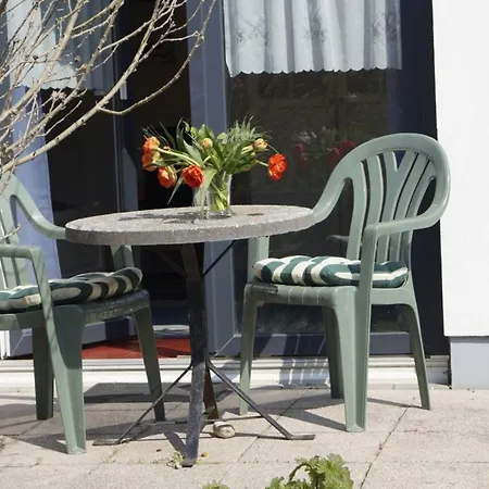 Gartenzimmer * Rostock